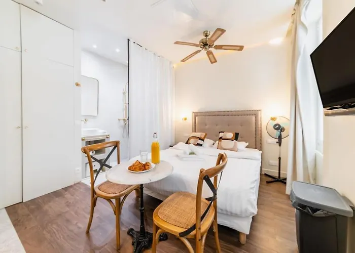 Studio De Charme Ideal Pour Visiter La Ville - 2P - Flat-Guest